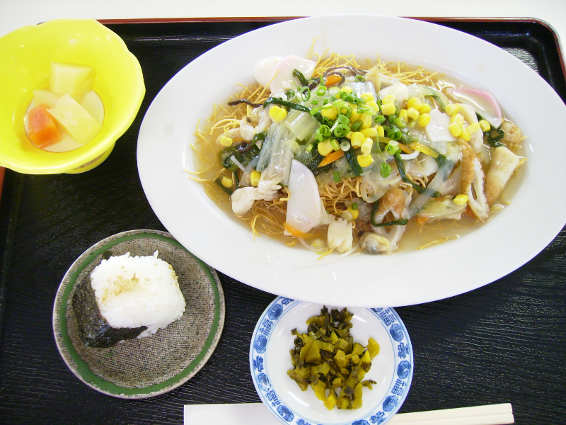 かた焼きそば定食600円