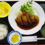 豚カツ定食　870円