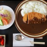 カツカレー900円